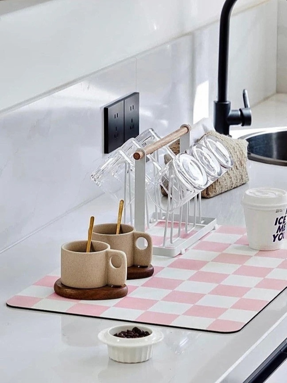 Checkered Dish Drying Mat — Pink and White, Size 19 x 12 inches